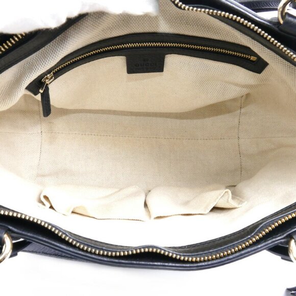 GUCCI Black Shoulder Bag - Picture 4 of 8